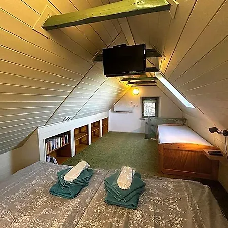 Lodge Na Konci Louky